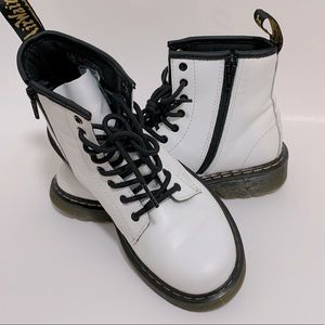 ECU Dr Martens Junior 1460 Leather Lace-Up Boots White Size 3 Y